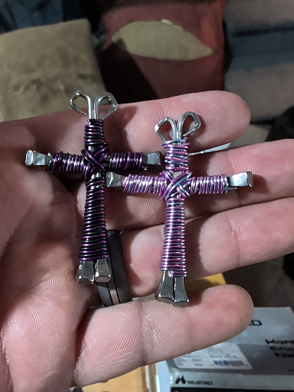 Twist Pattern Cross
